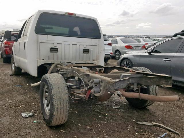 1FTSW30PX4EB32102 - 2004 FORD F350 SRW S WHITE photo 3