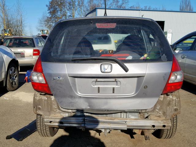 JHMGD38458S004068 - 2008 HONDA FIT SILVER photo 9