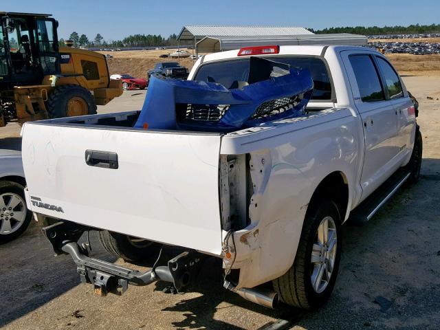 5TBEV58167S464007 - 2007 TOYOTA TUNDRA CRE WHITE photo 4