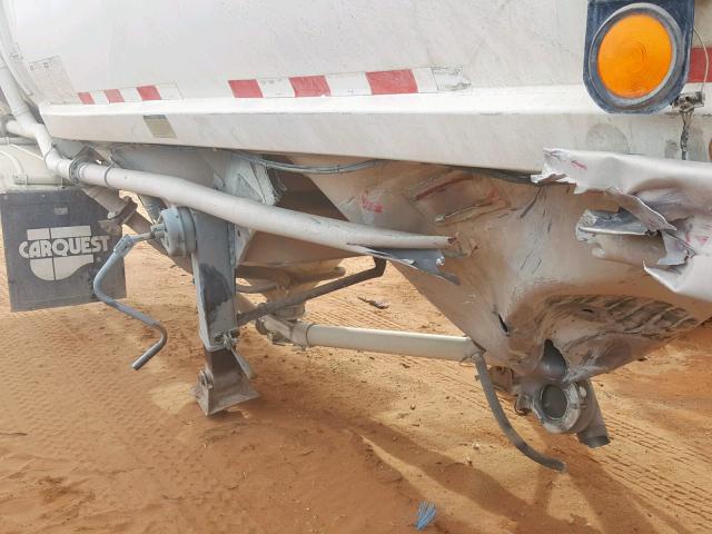 1HLS2N7B3E7V80160 - 1984 CUST TANKER TRAILER WHITE photo 9