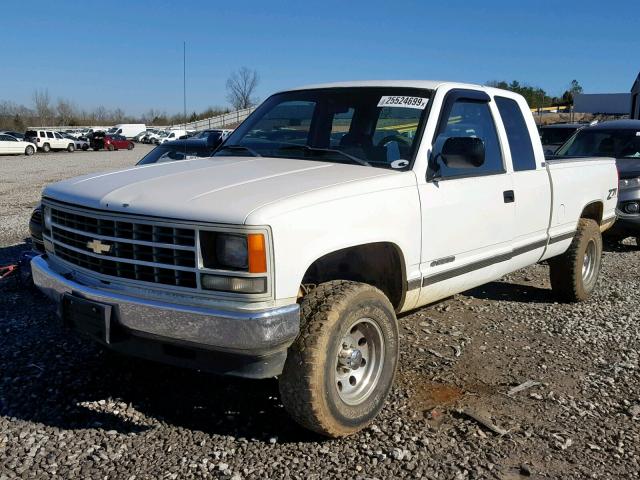 2GCFK29K5P1209737 - 1993 CHEVROLET GMT-400 K2 WHITE photo 2