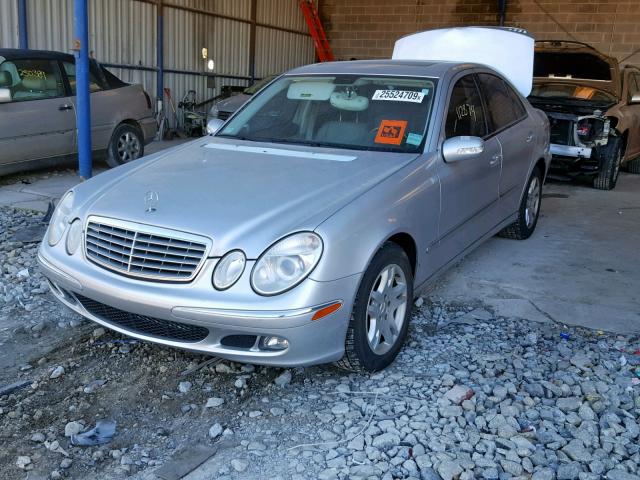 WDBUF56JX6A757048 - 2006 MERCEDES-BENZ E 350 SILVER photo 2