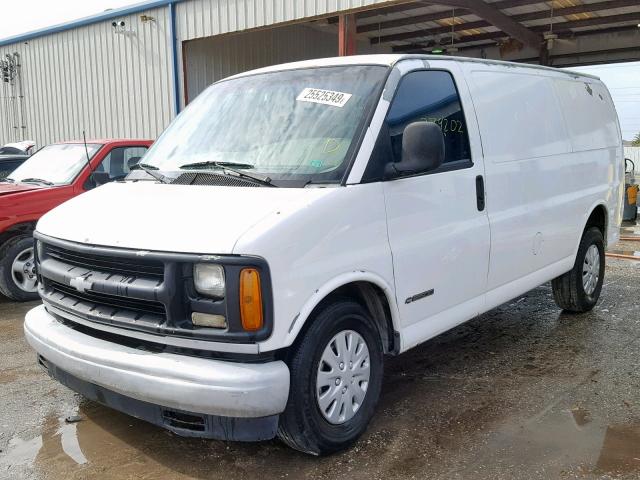 1GCFG25M9X1006185 - 1999 CHEVROLET EXPRESS G2 WHITE photo 2