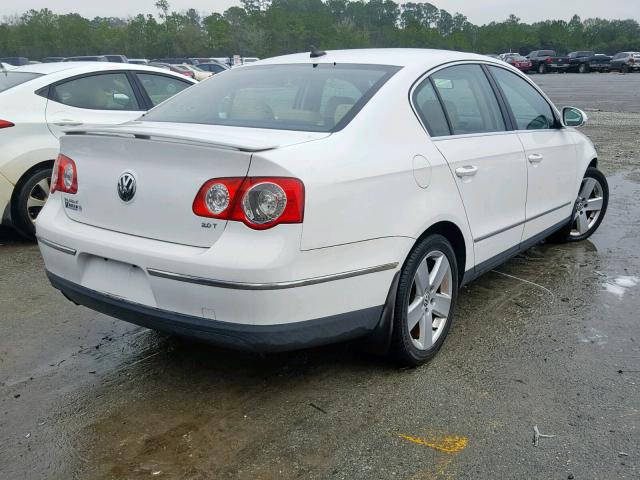 WVWAK73C28E180707 - 2008 VOLKSWAGEN PASSAT KOM WHITE photo 4