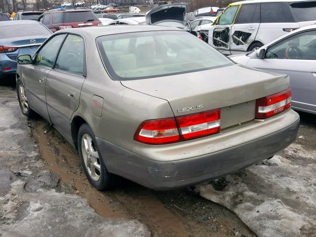 JT8BF28G9Y5082957 - 2000 LEXUS ES 300 BEIGE photo 3