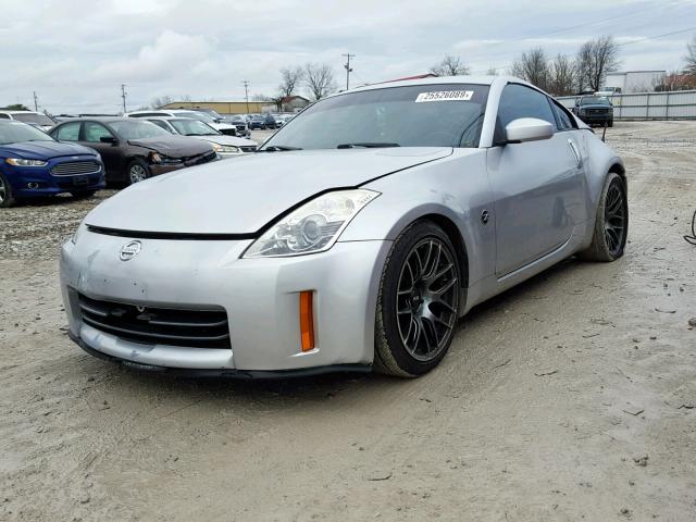 JN1BZ34E08M753220 - 2008 NISSAN 350Z COUPE SILVER photo 2