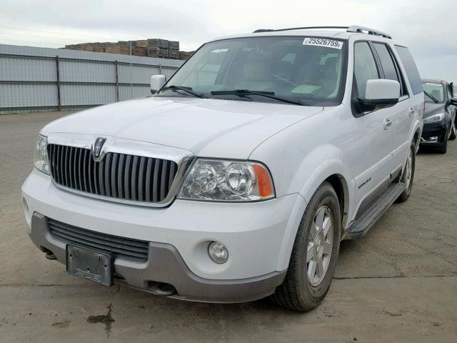 5LMFU27R03LJ50118 - 2003 LINCOLN NAVIGATOR 白色 照片 2