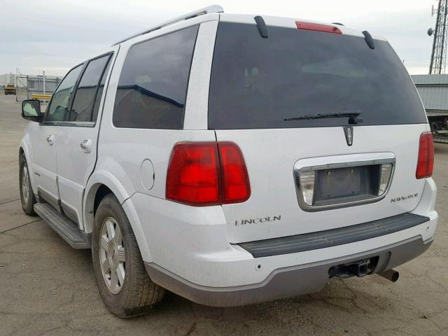 5LMFU27R03LJ50118 - 2003 LINCOLN NAVIGATOR 白色 照片 3
