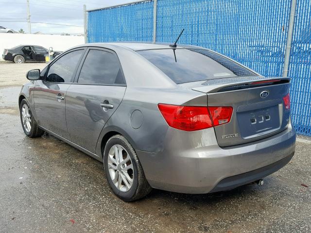 KNAFU4A29B5398897 - 2011 KIA FORTE EX GRAY photo 3