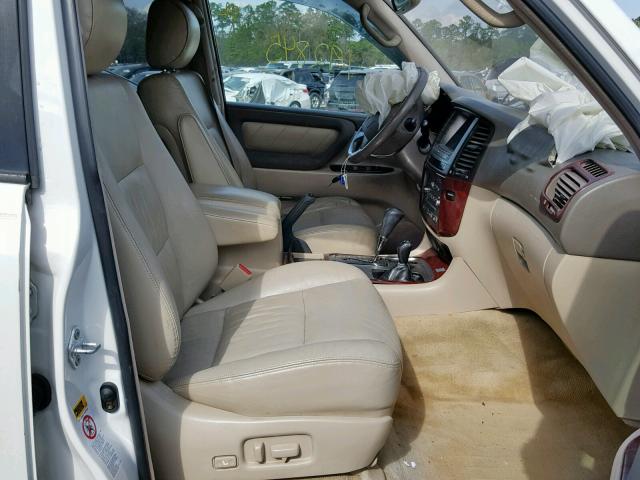 JTEHT05J042059860 - 2004 TOYOTA LAND CRUIS WHITE photo 5