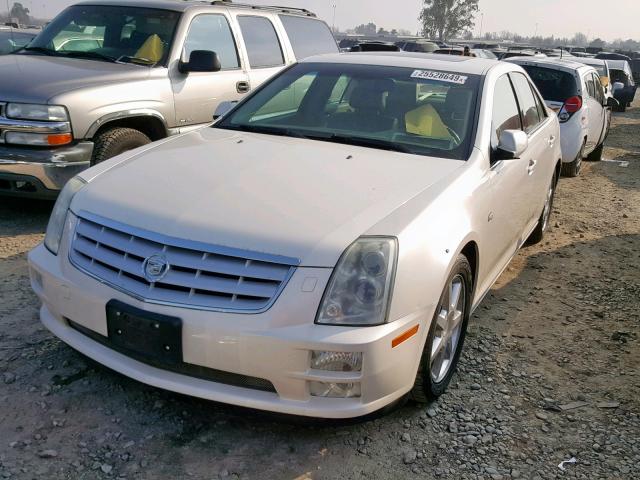 1G6DC67AX50180317 - 2005 CADILLAC STS WHITE photo 2