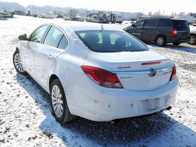 2G4GS5EV3D9189535 - 2013 BUICK REGAL PREM WHITE photo 3