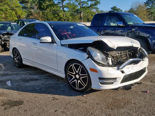 WDDGF4HB2DR270591 - 2013 MERCEDES-BENZ C 250 WHITE photo 1