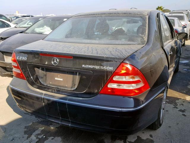 WDBRF40J63A480404 - 2003 MERCEDES-BENZ C 230K SPO BLACK photo 4