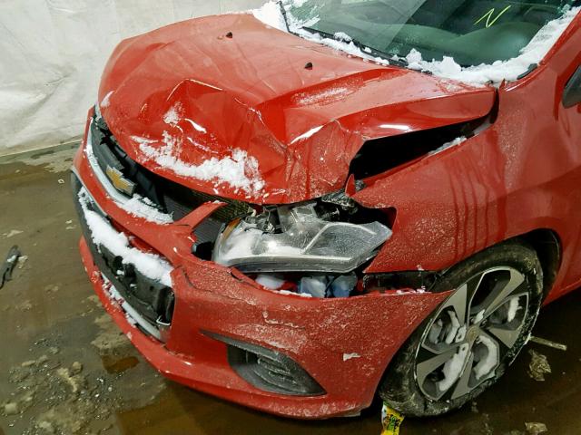 1G1JF5SB2J4106855 - 2018 CHEVROLET SONIC PREM RED photo 9