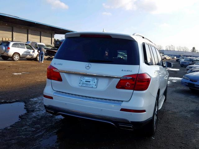 4JGDF7CE3DA250795 - 2013 MERCEDES-BENZ GL 450 4MA WHITE photo 4