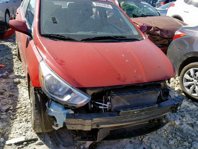 KMHCT4AE9GU138835 - 2016 HYUNDAI ACCENT SE RED photo 9