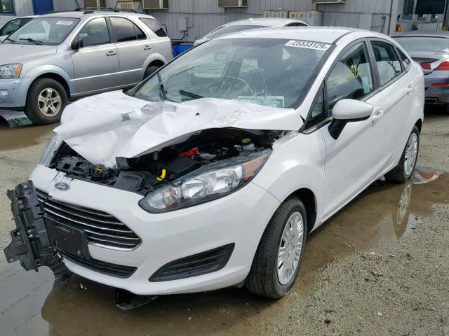 3FADP4AJ1JM117330 - 2018 FORD FIESTA S WHITE photo 2