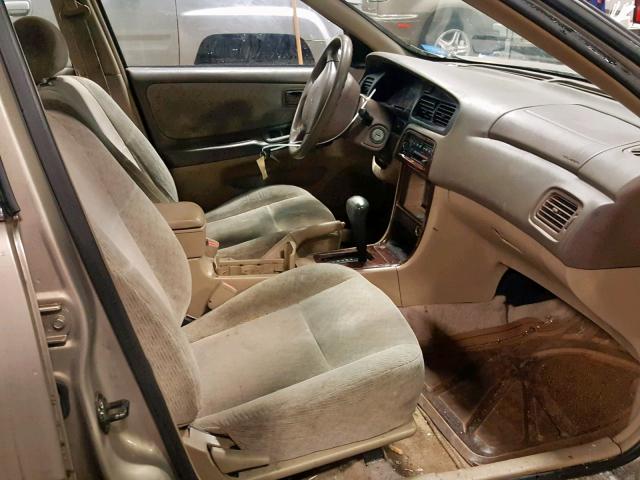 1N4DL01D91C103272 - 2001 NISSAN ALTIMA XE TAN photo 5