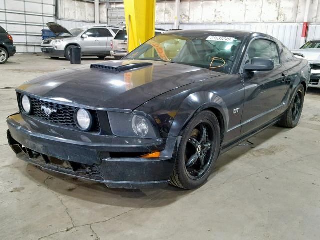 1ZVHT82H785138609 - 2008 FORD MUSTANG GT BLACK photo 2