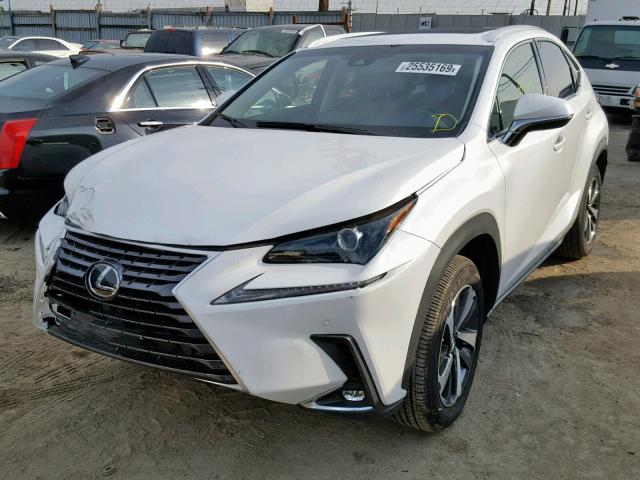 JTJYARBZ9J2093734 - 2018 LEXUS NX 200T WHITE photo 2