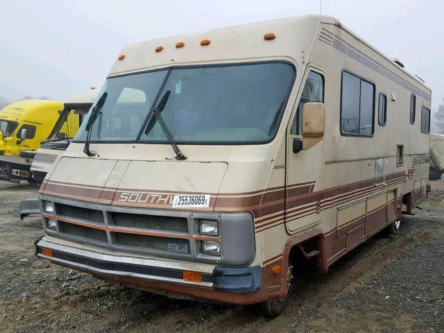 1GBKP37W5G3319178 - 1986 CHEVROLET P30 TAN photo 2