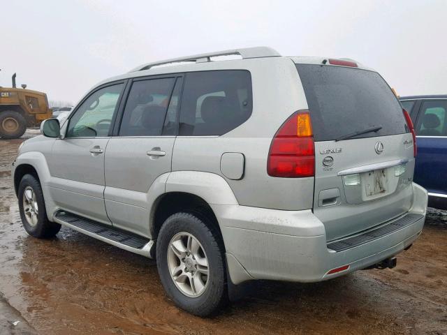 JTJBT20X730001995 - 2003 LEXUS GX 470 SILVER photo 3