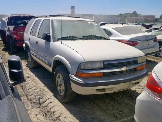 1GNDT13W2XK140670 - 1999 CHEVROLET BLAZER WHITE photo 1