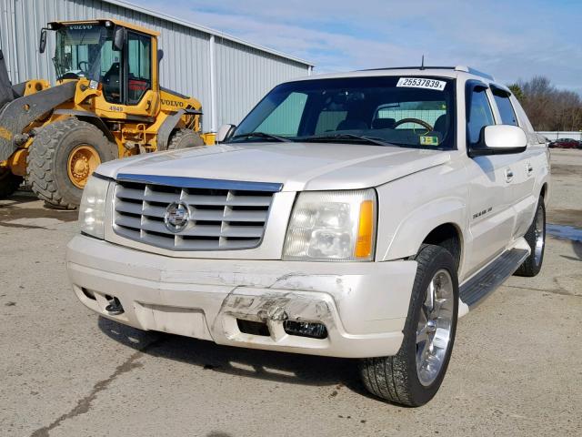 3GYEK63N12G241035 - 2002 CADILLAC ESCALADE E WHITE photo 2