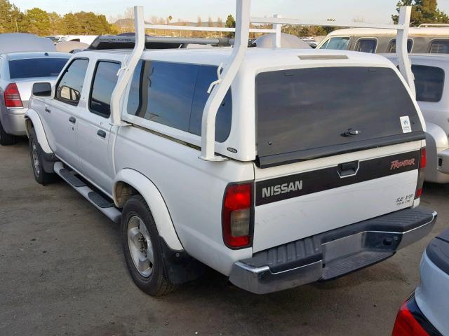 1N6ED27T3YC371599 - 2000 NISSAN FRONTIER C WHITE photo 3