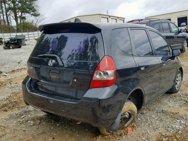 JHMGD38477S011327 - 2007 HONDA FIT BLACK photo 4