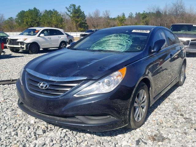 5NPEB4AC0EH881048 - 2014 HYUNDAI SONATA GLS BLUE photo 2