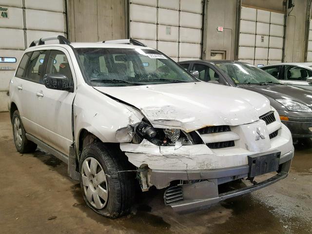 JA4LZ31F76U046671 - 2006 MITSUBISHI OUTLANDER WHITE photo 1