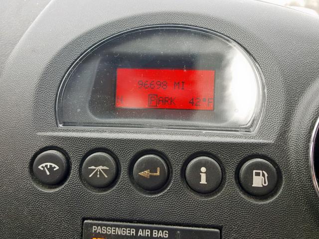 2G2WP552571191186 - 2007 PONTIAC GRAND PRIX GRAY photo 8