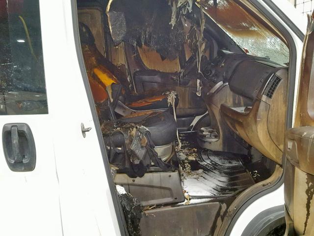 3C6URVHD9EE126066 - 2014 RAM PROMASTER 白色 照片 5