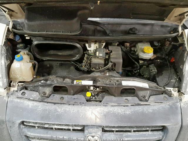 3C6URVHD9EE126066 - 2014 RAM PROMASTER 白色 照片 7