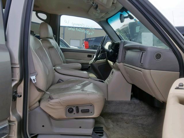 3GKEC16T81G149276 - 2001 GMC YUKON XL C BROWN photo 5