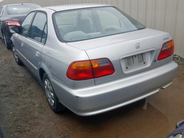 2HGEJ6617YH550083 - 2000 HONDA CIVIC BASE SILVER photo 3