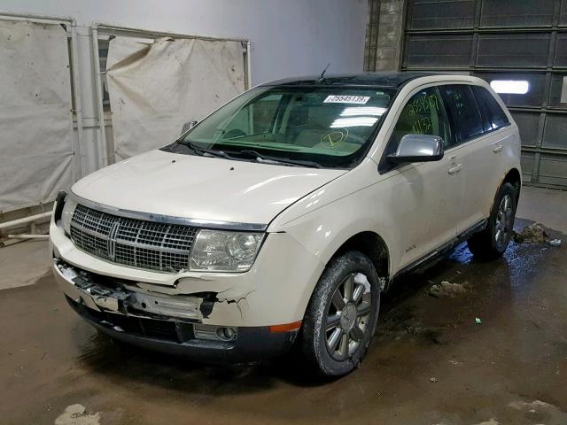 2LMDU88C67BJ39187 - 2007 LINCOLN MKX WHITE photo 2