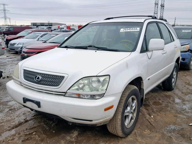 JTJHF10U520287197 - 2002 LEXUS RX 300 WHITE photo 2