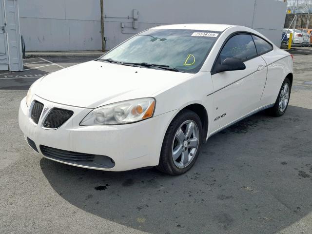 1G2ZH17N184148397 - 2008 PONTIAC G6 GT WHITE photo 2