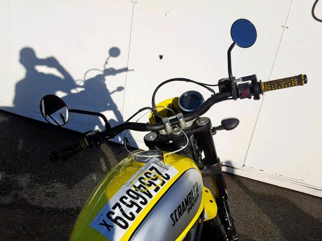 ZDM15ANM3GB016719 - 2016 DUCATI SCRAMBLER YELLOW photo 5