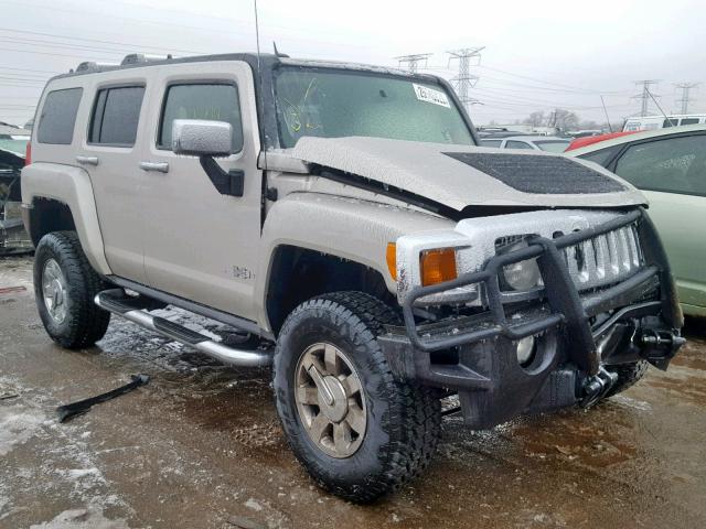 5GTDN136568142050 - 2006 HUMMER H3 TAN photo 1