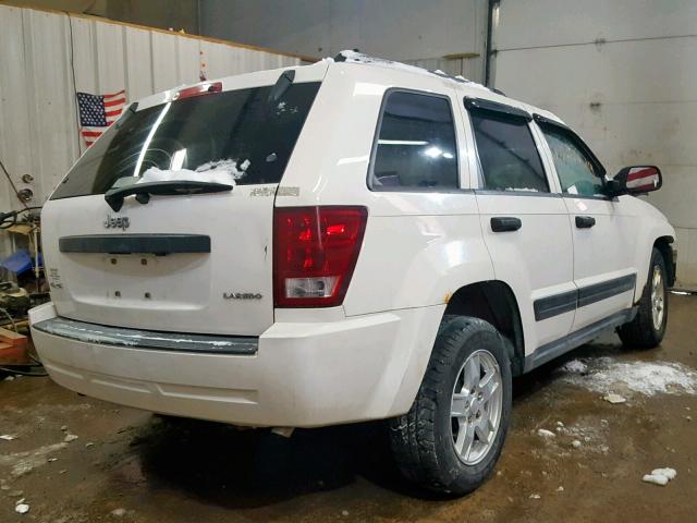 1J4HR48N95C679136 - 2005 JEEP GRAND CHER WHITE photo 4