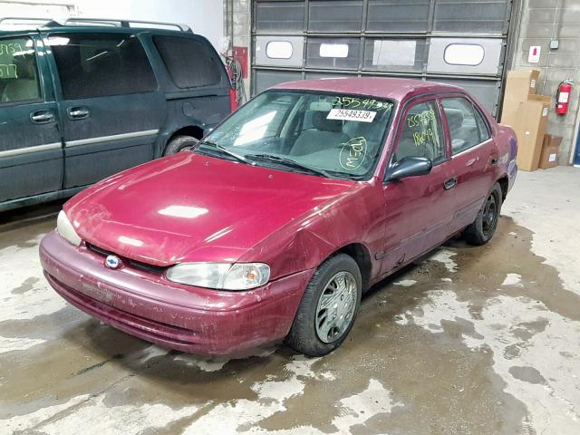 1Y1SK5288WZ442186 - 1998 CHEVROLET GEO PRIZM MAROON photo 2