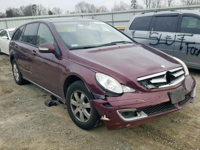 4JGCB65E16A032677 - 2006 MERCEDES-BENZ R 350 BURGUNDY photo 1