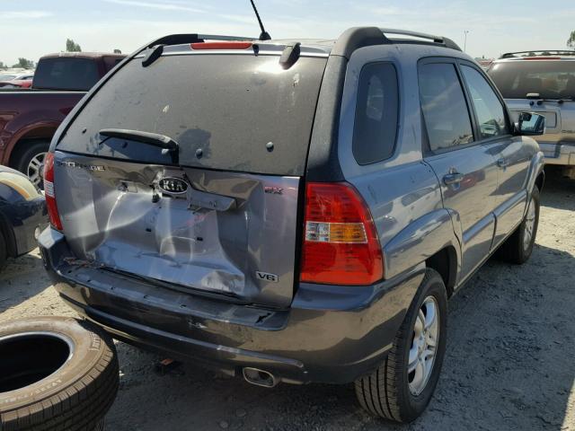 KNDJF723X67152645 - 2006 KIA NEW SPORTA GRAY photo 4