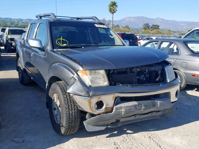 1N6AD07U85C460995 - 2005 NISSAN FRONTIER C GRAY photo 1