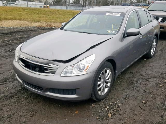 JNKCV61F69M351004 - 2009 INFINITI G37 GRAY photo 2