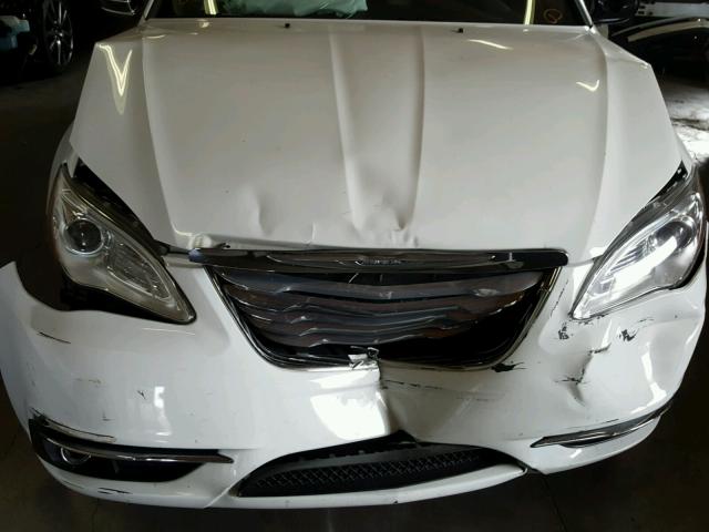 1C3BC2FG0BN569814 - 2011 CHRYSLER 200 LIMITE WHITE photo 7